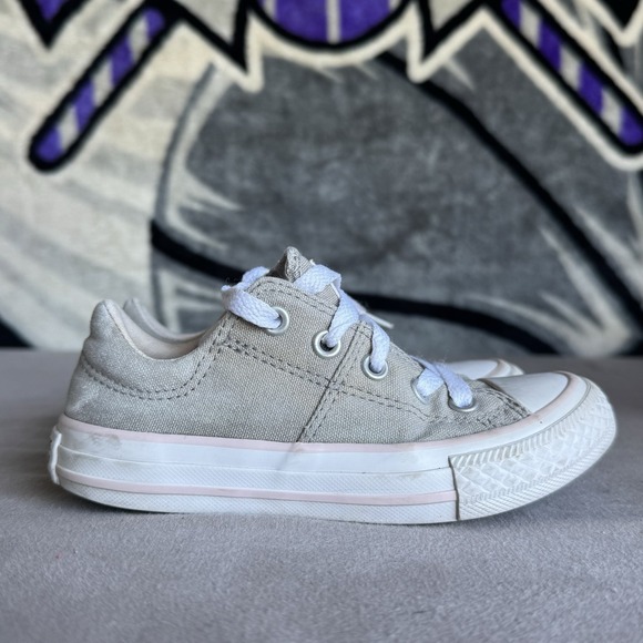 Converse Other - Size 11c -‎ Converse Chuck Taylor All Star Kids Sneakers Gray 660908F
